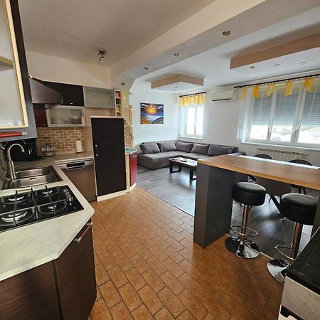 Smaragd Damir Antunovic-Sobodajalec Kobarid Exteriör bild